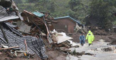 Погибшие, пропавшие без вести и серьезные разрушения: последствия ливней в Южной Корее - focus.ua - Южная Корея - Украина - Ирландия