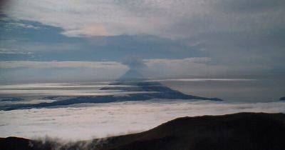 Непроглядный пепел. Извержение вулкана Шишалдин сделало небо опасным для полетов - focus.ua - США - Украина - шт.Аляска - Ирландия