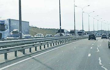 СМИ: На Крымском мосту может быть повреждена одна из опор - charter97.org - Россия - Украина - Белоруссия - Севастополь