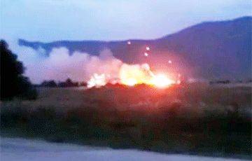 Момент взрыва на крупнейшей военной базе РФ в Крыму попал на видео - charter97.org - Россия - Крым - Белоруссия