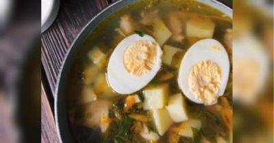«Очень по-летнему, очень легко и вкусно»: зеленый борщ от шеф-повара Вали Саенко - fakty.ua - Украина