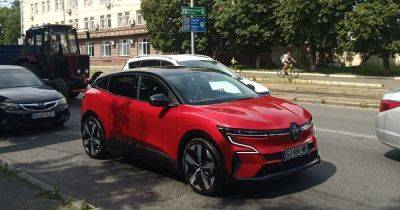 Изменился до неузнаваемости: в Украине заметили новый Renault Megane 2023 (фото) - focus.ua - Украина - Киев
