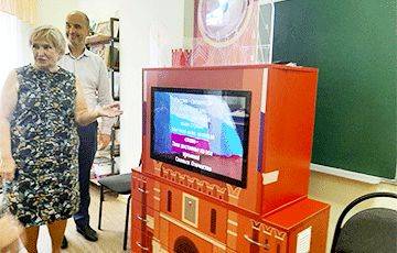 В России создали фанерный компьютер для школ в виде Кремля - charter97.org - Россия - Белоруссия - Люберцы