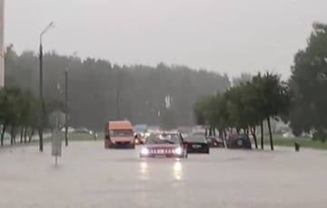 Орша под водой: ливень затопил город и автобусы - charter97.org - Белоруссия - Орша