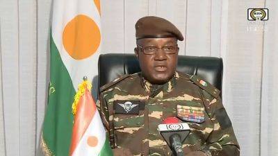 Мохамед Базум - Генерал Тчиани, руководивший переворотом в Нигере, объявил себя президентом - svoboda.org - Нигер