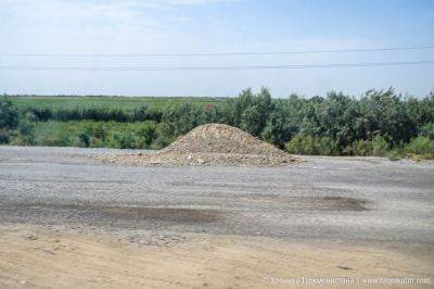 Автотрасса Ашхабад-Мары: разбитый асфальт и глубокие выбоины (фото) - hronikatm.com - Туркмения - Ашхабад
