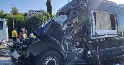 В Турции микроавтобус с туристами попал в ДТП: погибла украинка - dsnews.ua - Украина - Турция - респ. Алания