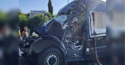 Автобус с туристами разбился в Турции, погибла гражданка Украины (фото) - fakty.ua - Украина - Казахстан - Турция - респ. Алания