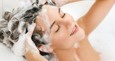 Как перейти на мытье головы раз в неделю. Шесть правил, благодаря которым волосы будут выглядеть чистыми - cxid.info