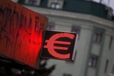 Евро на Мосбирже поднимался выше 108 рублей впервые с марта 2022 года - smartmoney.one - Москва