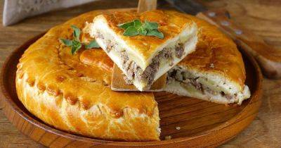 Идеально на ужин: простой рецепт пирога с картошкой и курицей - focus.ua - Украина