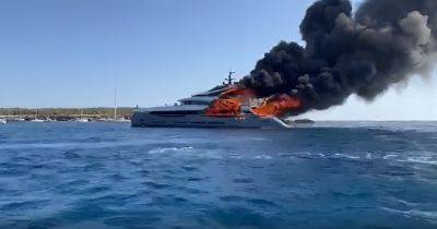Шикарная яхта игрока в покер сгорела дотла в Средиземном море (видео) - focus.ua - Украина - Испания - Мадрид - Прага