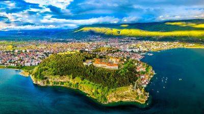 Деревня на сваях возрастом 8 тысяч лет нашли в Охридском озере - фото и видео - apostrophe.ua - Украина - Швейцария - Индия - Македония - Берн - Албания - Находка
