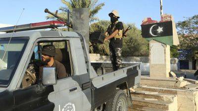 Десятки жертв в результате боев между вооруженными формированиями в Ливии - ru.euronews.com - Ливия - Триполи