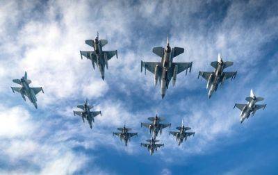 Владимир Зеленский - Итоги 18.08: Решения США по F-16 и тяжелая техника - korrespondent.net - США - Украина - Вашингтон - Дания - Голландия