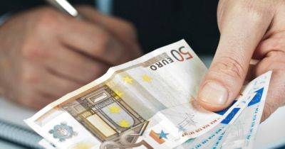 Украина начала выплату пенсий в иностранной валюте: как оформить заявку - focus.ua - Россия - Украина - Польша