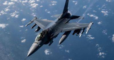 "Самолеты с феноменальными возможностями": F-16 не поднимутся в украинское небо до 2024 года - focus.ua - Россия - Украина - Англия - Дания