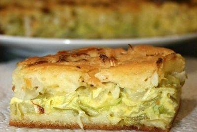 На тарелке не останется ни одной крошки: рецепт быстрого заливного пирога с молодой капустой - hyser.com.ua - Украина
