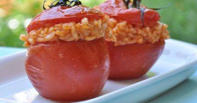 Оригинальное летнее блюдо: рецепт фаршированных помидоров - focus.ua - Украина - Италия