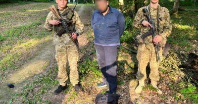 Вблизи Ужгорода задержали правонарушителя, который дважды пытался скрыться от пограничников - dsnews.ua - Украина - Киев - Словакия - Ужгород