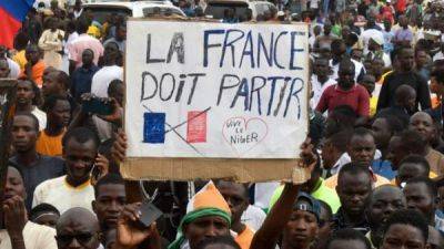 Мохамед Базум - Хунта Нигера требует отъезда французского посла, но Париж не готов подчиниться путчистам. К чему это может привести? - fokus-vnimaniya.com - США - Вашингтон - Франция - Париж - Нигер
