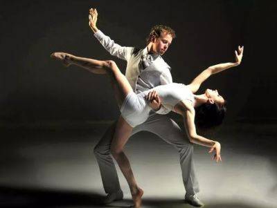 NeuroImage: у занимающихся вместе танцоров синхронизировались нейроны - obzor.lt - Китай