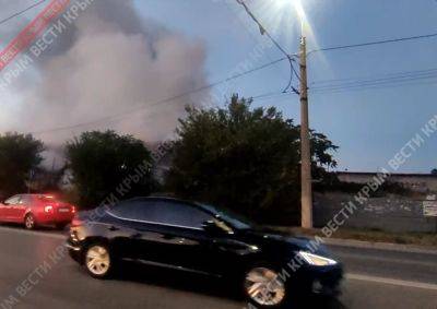 Взрывы в Севастополе 26 августа – пожар вспыхнул в районе складов - кадры - apostrophe.ua - Украина - Крым - Севастополь