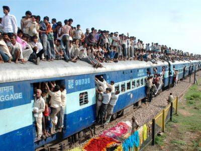 Пожар в вагоне поезда в Индии: погибли девять человек - unn.com.ua - Украина - Киев - Индия