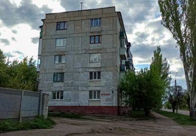 Из Лисичанска сообщают о заселении оккупантов в одной из многоэтажек в центре - vchaspik.ua - Украина - Лисичанск