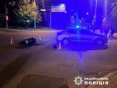 ДТП с мотоциклом и авто в Харькове: в полиции предположили, кто виноват (фото) - objectiv.tv - Харьковская обл. - Харьков