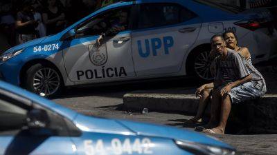 Бразилия: десятки людей погибли в результате полицейских рейдов в фавелах - ru.euronews.com - Рио-Де-Жанейро - Бразилия