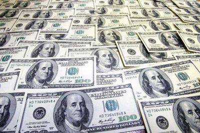 Стоимость доллара опустилась по отношению к евро и иене после выхода статистики по США - smartmoney.one - Москва - США - Англия