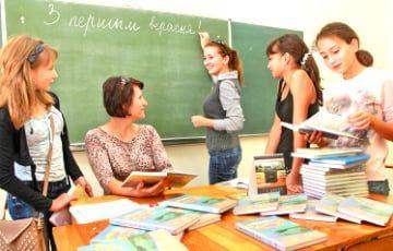 В Минобразования определились со стоимостью учебников в этом году - charter97.org - Белоруссия