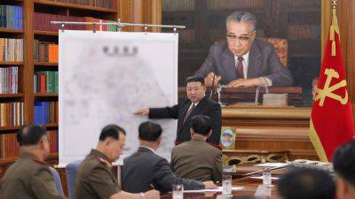 Ким Ченын - КНДР отработала на учениях ядерные удары по Южной Корее - svoboda.org - Южная Корея - США - КНДР - Япония - Пхеньян - Сеул - Корея - Reuters