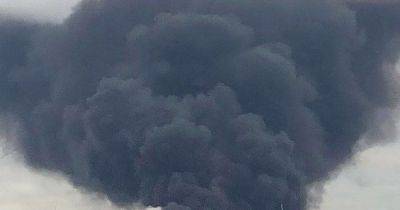В Мариуполе устроили пожар на базе российских военных - фото, видео - apostrophe.ua - Россия - Украина - Мариуполь