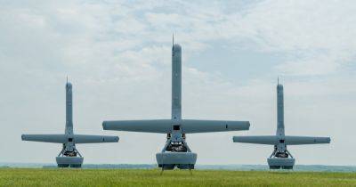"Умные" дроны V-BAT заставили летать роем: как военные будут их применять (видео) - focus.ua - США - Украина