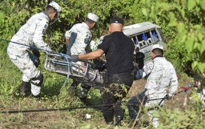 Мексика - Водитель заснул за рулем: в Мексике в ДТП погибли 24 человека - korrespondent.net - Украина - Австралия - Пакистан - Mexico