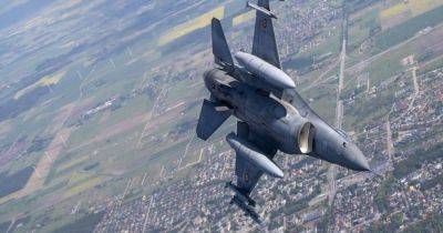 Украина готовит две эскадрильи пилотов к учениям на F-16 - dsnews.ua - Россия - США - Украина - Киев - Вашингтон - Англия - Румыния - Дания