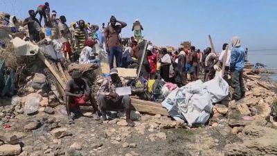 Тунис-Ливия: мигранты страдают в пустыне - ru.euronews.com - Ливия - Тунис - Тунисская Респ. - Алжир
