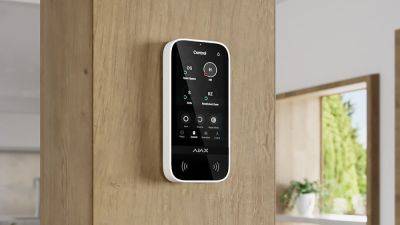 KeyPad TouchScreen – беспроводная клавиатура для управления системой Ajax по цене 8200 грн - itc.ua - Украина