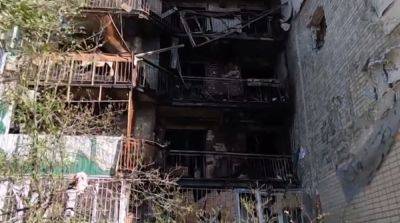 В ОВА показали последствия удара по многоэтажке в Херсоне - ru.slovoidilo.ua - Украина - Херсон - Оккупанты
