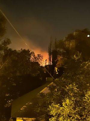 В центре оккупированного Донецка прогремели взрывы, загорелось здание университета: видео - vchaspik.ua - Москва - Украина - Донецк