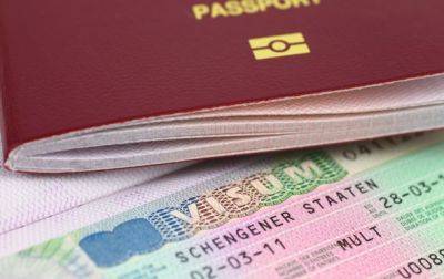 Россиянам выдают сотни тысяч шенгенских виз - СМИ - korrespondent.net - Россия - Украина - Италия - Германия - Испания - Финляндия - Ес - Визы