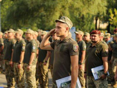 Мобилизация в Украине – как вручают повестки сотрудники ТЦК и полиции - apostrophe.ua - Россия - Украина