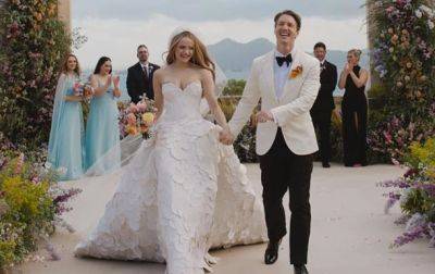 Крис Эванс - Oscar De-La-Renta - Актриса Джои Кинг показала фото со своей свадьбы в Испании - korrespondent.net - США - Украина - Испания
