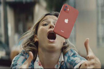 Марк Гурман - Apple запретила техподдержке комментировать проблемы с чрезмерным радиоизлучением iPhone 12, – Bloomberg - itc.ua - Украина - Бельгия - Германия - Франция