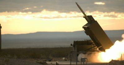 Lockheed Martin - HIMARS поставил рекорд дальности выстрела ракетами GMLRS: поляки уже решили их приобрести - focus.ua - США - Украина - Англия - Италия - Австралия - Эстония - Польша - Литва - Ракеты