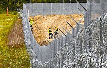 Латвия решила ускорить строительство забора на границе с Беларусью - charter97.org - Белоруссия - Польша - Литва - Рига - Минск - Латвия - Ес