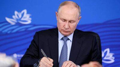 Владимир Путин - Михаил Мишустин - Путин продлил продовольственное эмбарго до конца 2024 года - smartmoney.one - Норвегия - Россия - США - Австралия - Канада