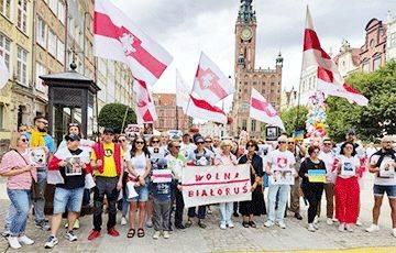 «Дулю с маком»: белорус из Варшавы ответил на предложение лукашистов - charter97.org - Белоруссия - Польша - Литва - Варшава